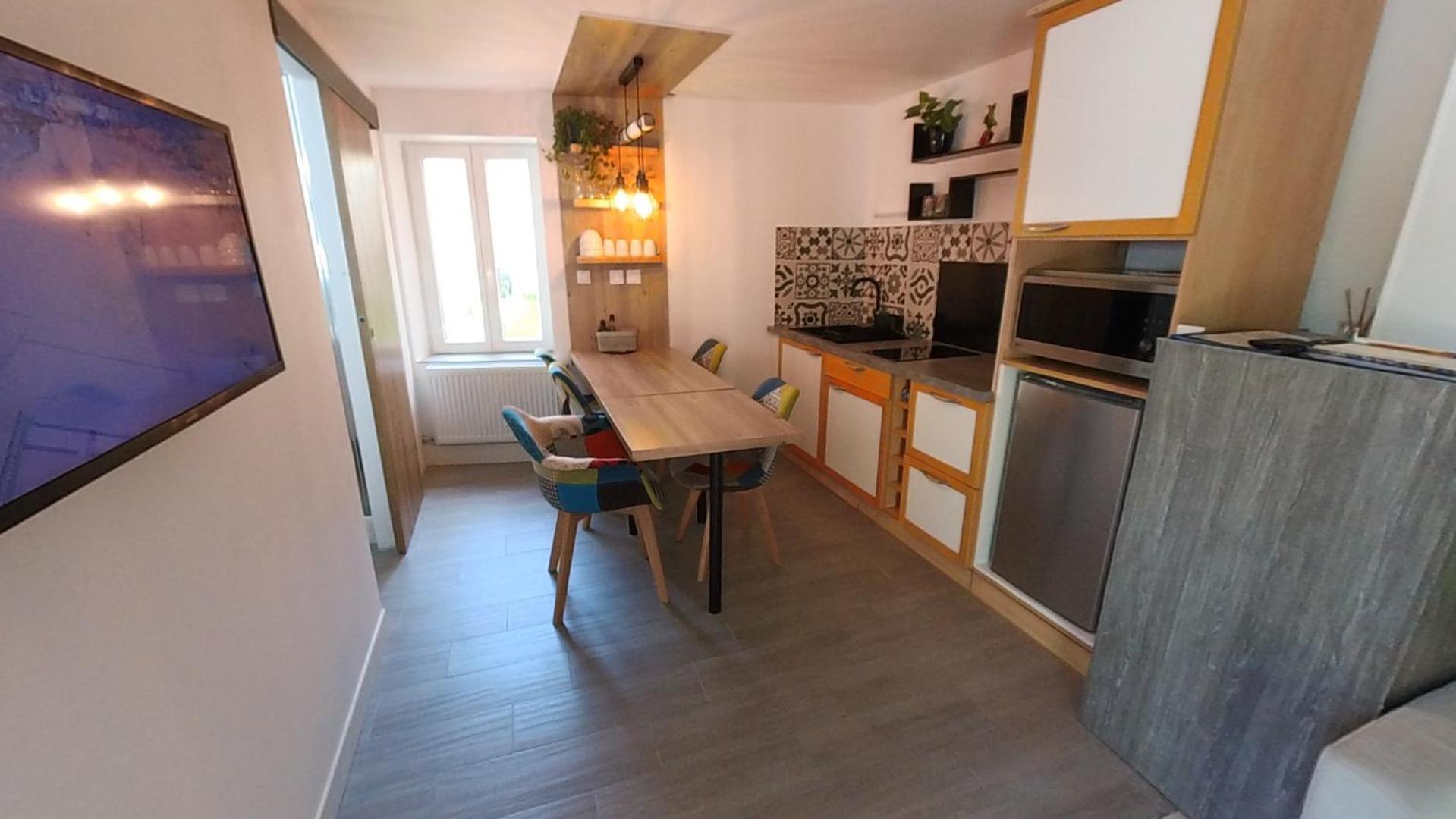 La Maison Des Pres Disney Paris Chambry Екстериор снимка