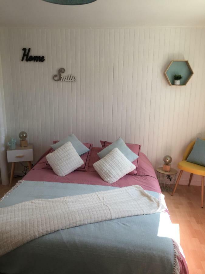 La Maison Des Pres Disney Paris Chambry Екстериор снимка